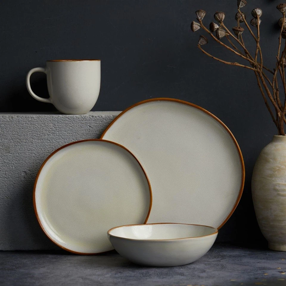 Hampshire Maple Leaf 16-Piece Grey Stoneware Dinnerware Set