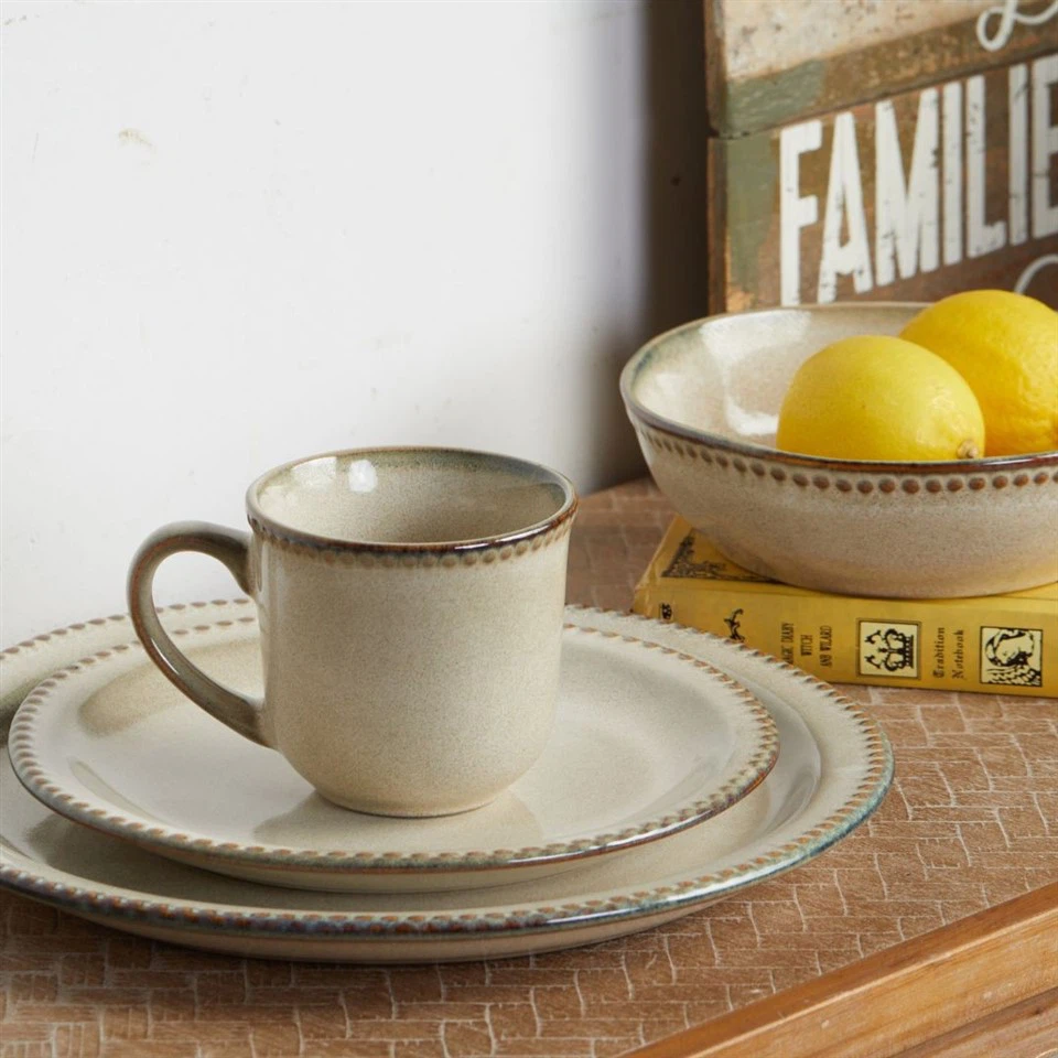 Meadow Dew Green & Cream 16 Piece Dinnerware Set, Service For 4